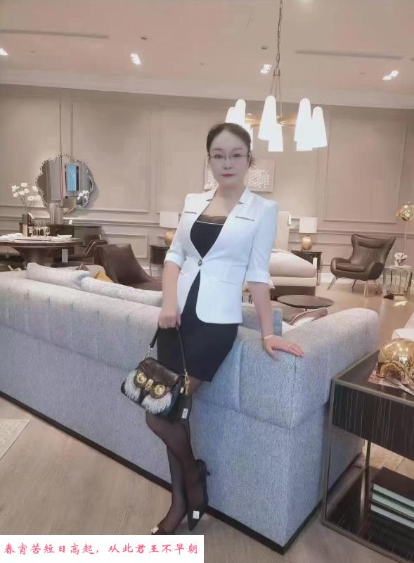 罗湖很有感觉的熟女 第3张