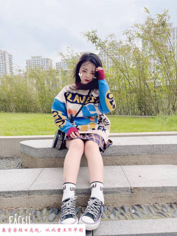 南山小个子大胸妹 第2张