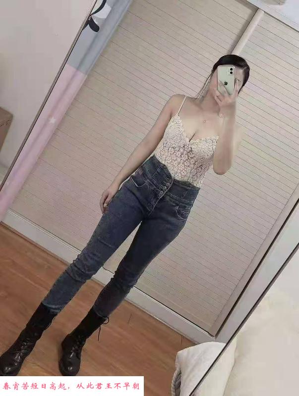 立水桥大胸少妇 第2张
