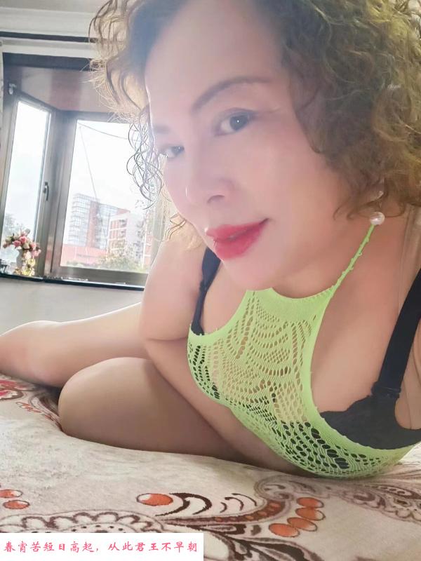 虹口熟女水仙奶妈 第1张