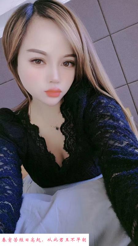 新人美女辛月 第4张
