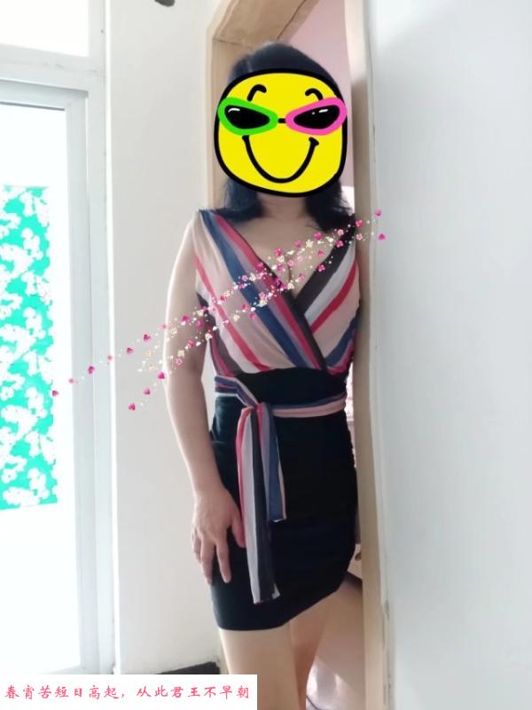 谢家湾大胸熟女 第1张