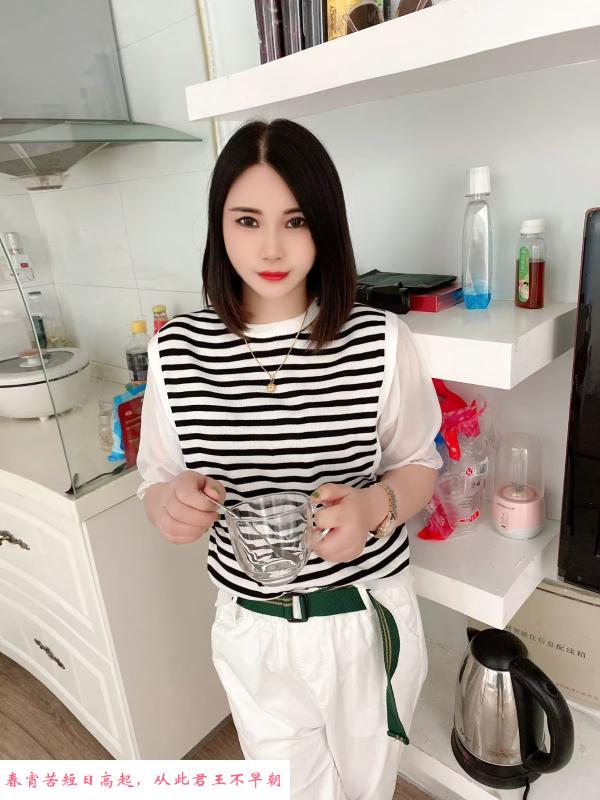 松江的居家熟女 第1张