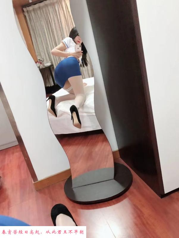 韵味性感大姐姐 第1张
