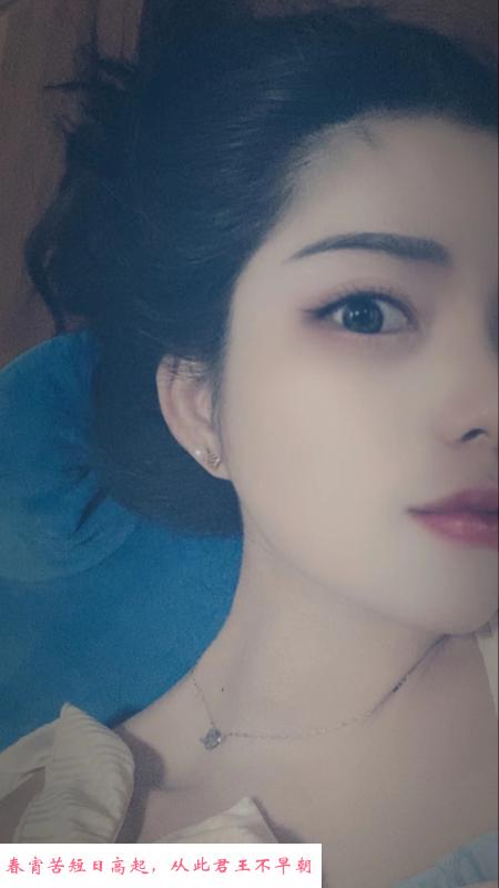 武汉美女玲珑 第2张