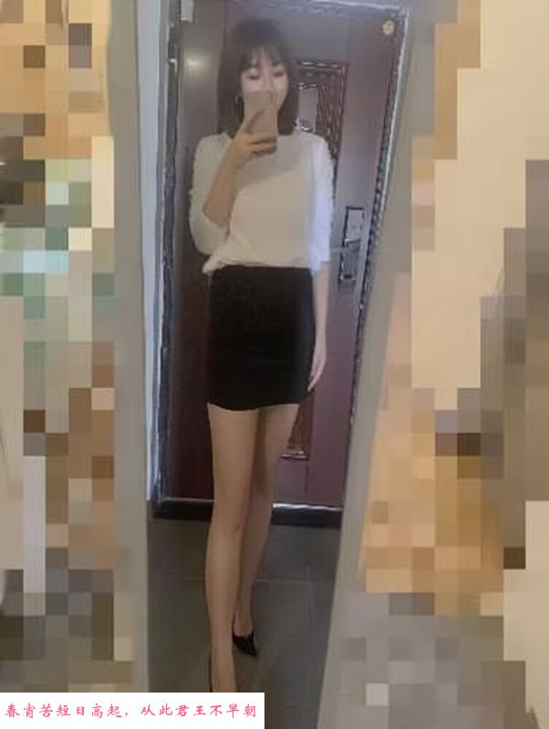 望京泻火美腿露露 第2张