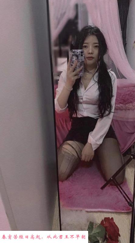 绍兴丝袜美腿薇心 第1张
