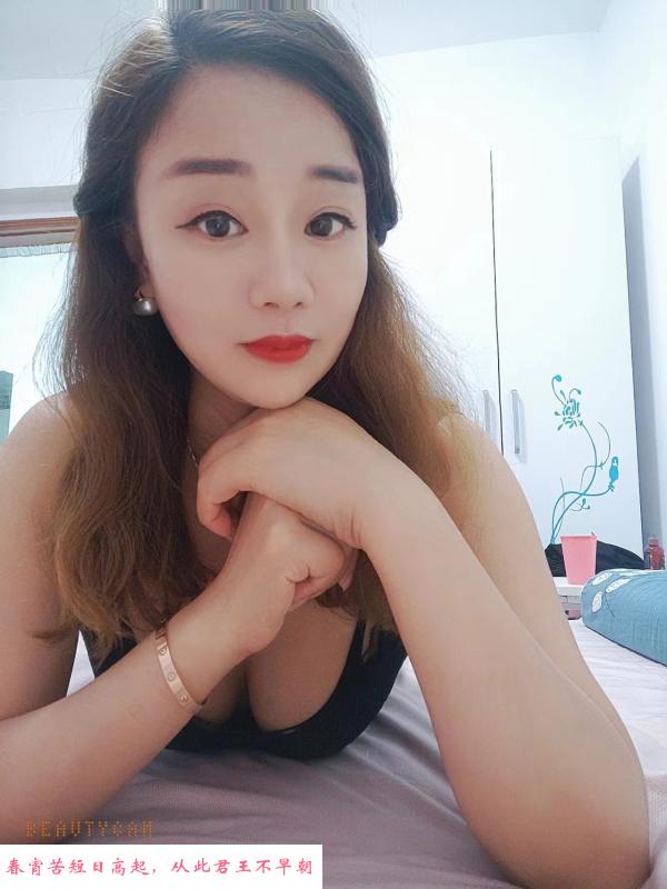 黑丝骚御姐玥儿 第4张