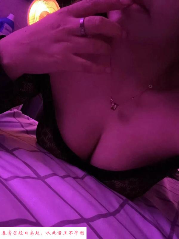 杨浦五角场妹子 第2张