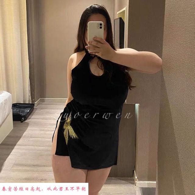 波超大的肥妹 第1张