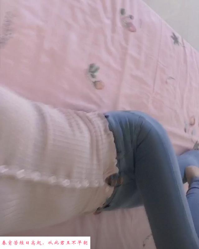 事多的馨月 第2张