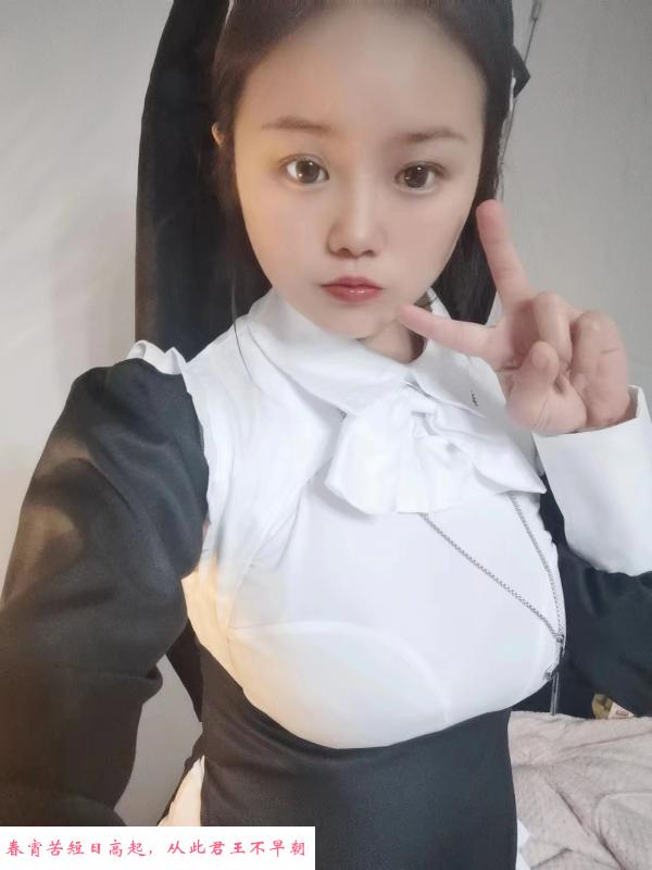 娇小可爱大胸小姐姐 第3张