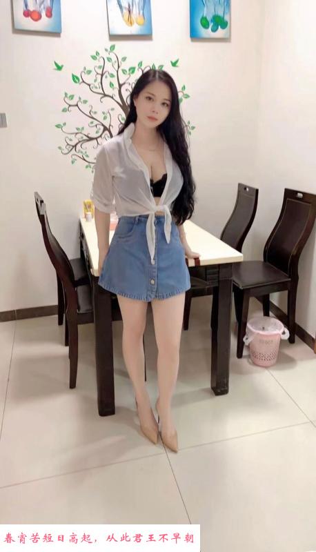 石溪巨乳丽丽 第1张
