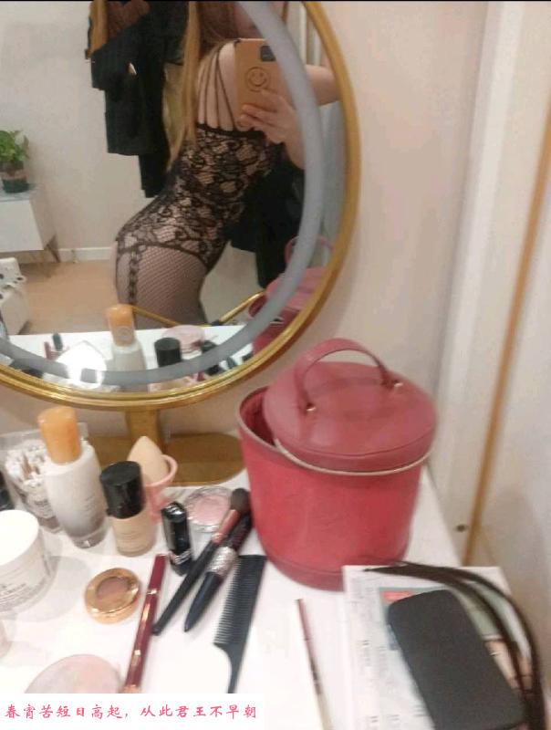 拱墅口技达人少妇 第2张