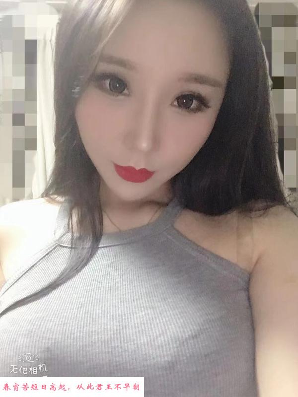 布吉大长腿思思妹妹 第1张