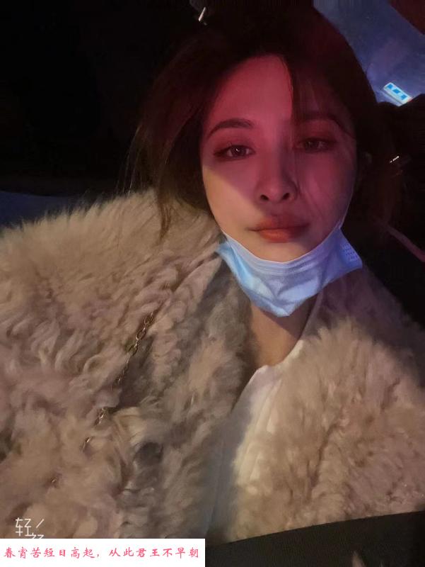 软妹子左小右 第3张