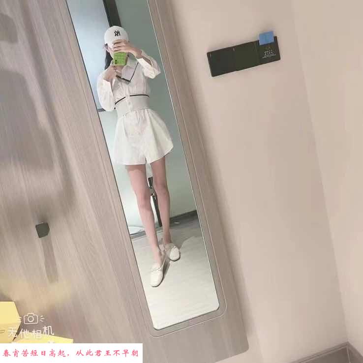 身材爆表的悠悠 第2张
