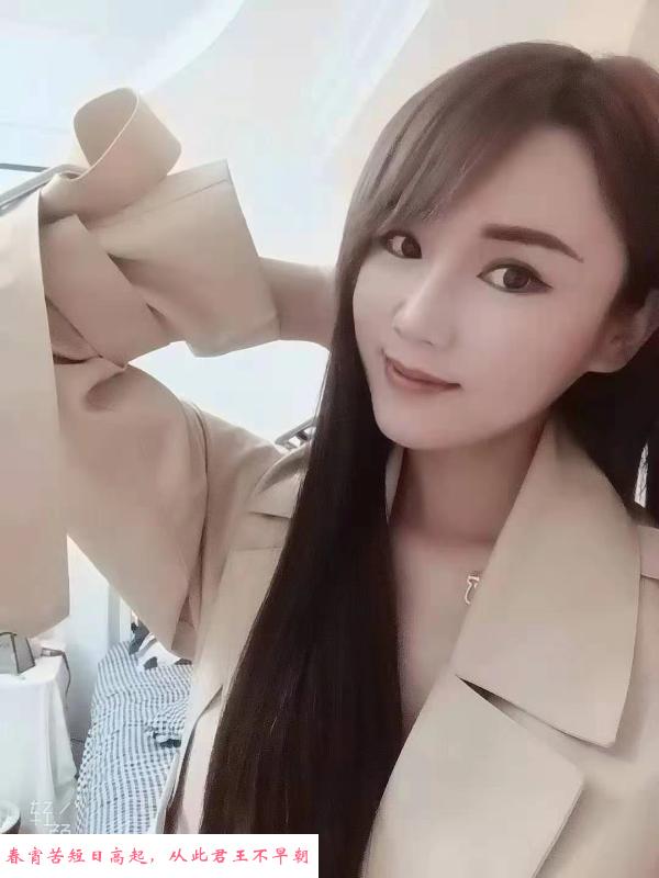 长相甜美西马路摇摇 第3张