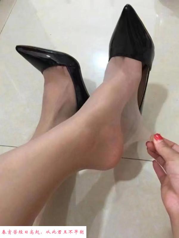 大胸熟女口爆 第2张