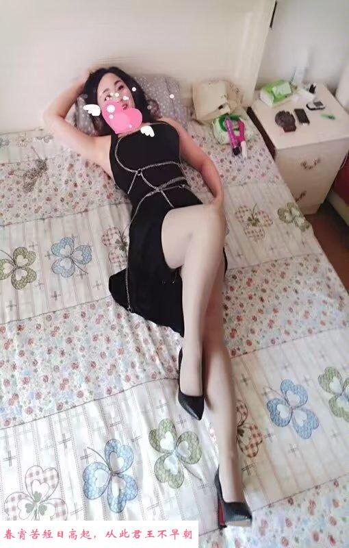 四方气质熟女 第1张