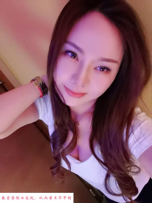 仙霞路翘臀饥渴少妇 第4张