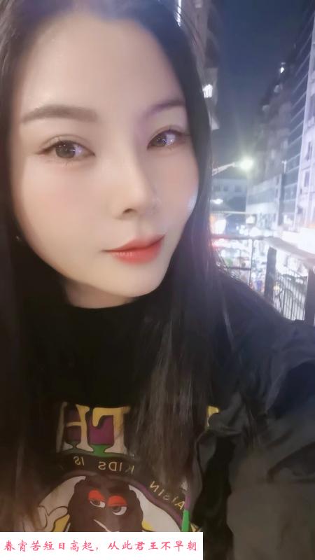 骚御姐的后花园 第1张