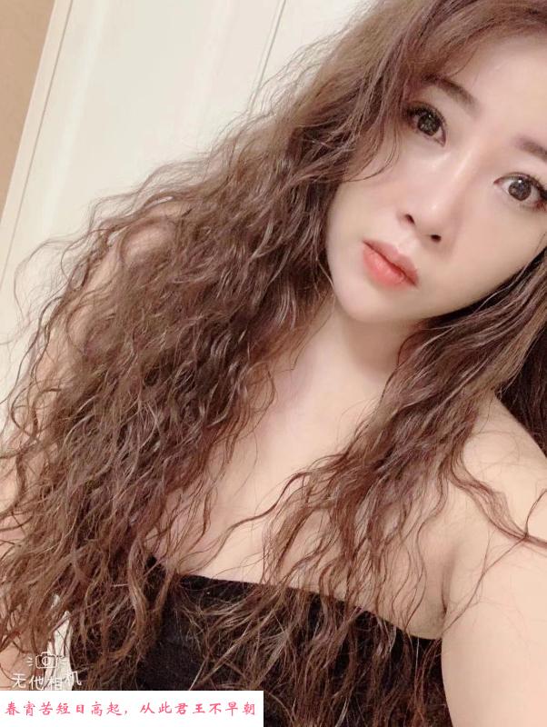 包河区小白虎美女 第1张