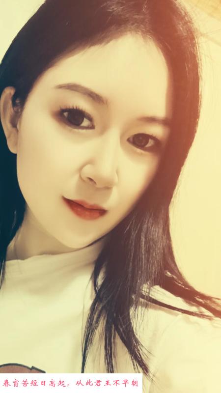三山街黑丝长腿少妇 第3张