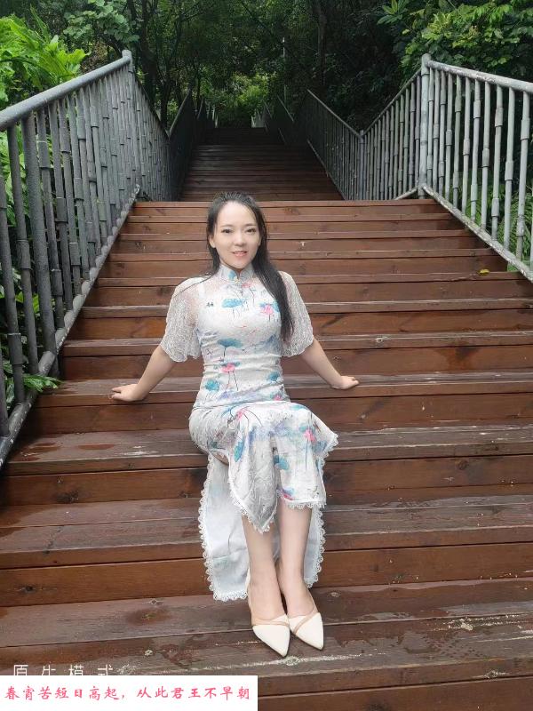 瑜伽少妇叶子老师 第3张