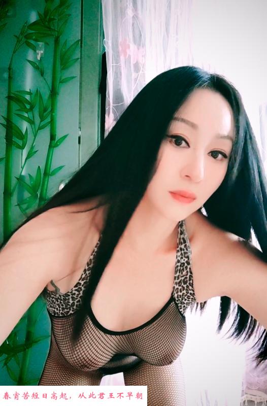 性感苗条骚妇 第2张