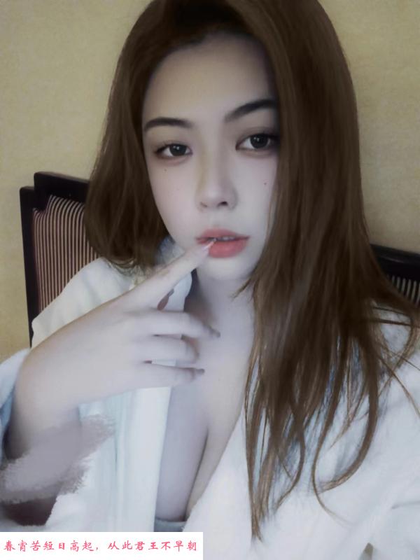 微胖耐操的妹子 第1张