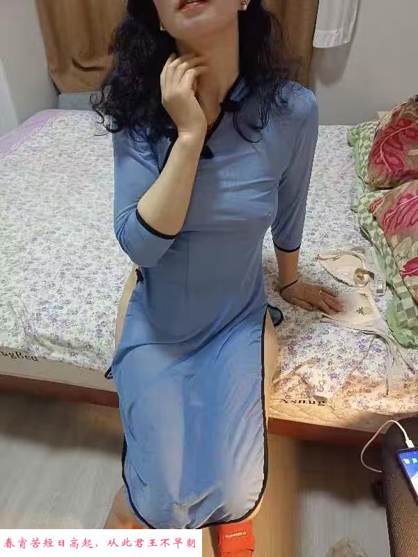 迈皋桥骚妇熟女晓雪 第2张