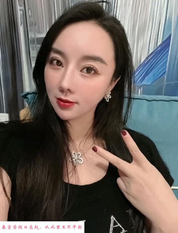 中山大美妞 第2张