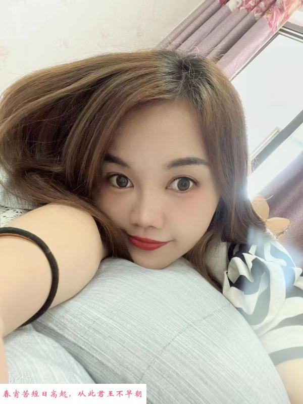 政务区温柔酥可儿 第1张