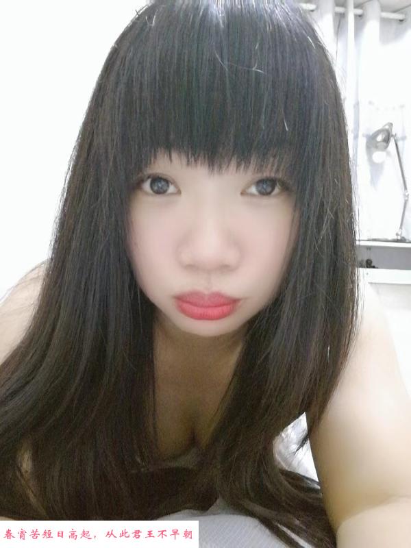 大胸少妇大宝 第1张