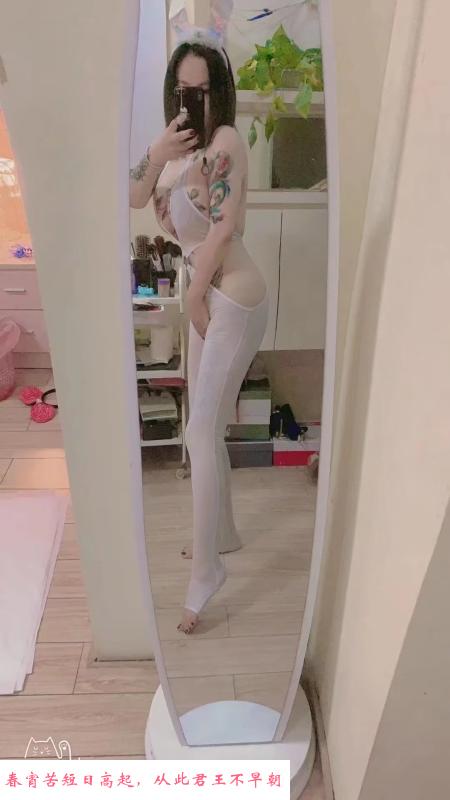 E胸小姐姐 第1张