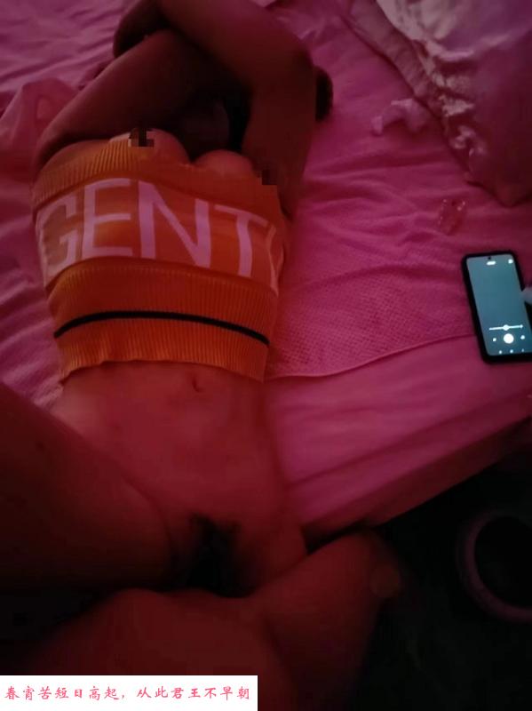 普陀丰臀少妇柒柒 第1张