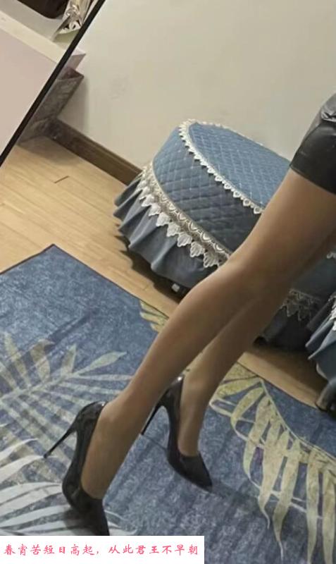 张府园附近黑丝少妇 第1张