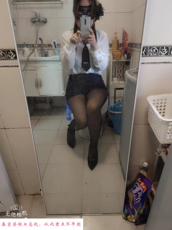 JK制服系希儿 第2张