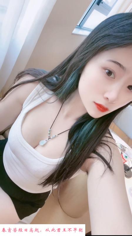 崇川轻熟风骚少妇 第1张