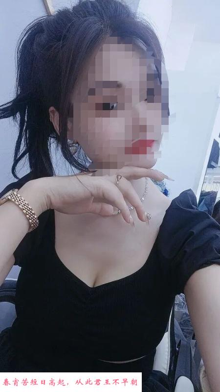丝袜长腿少妇 第1张