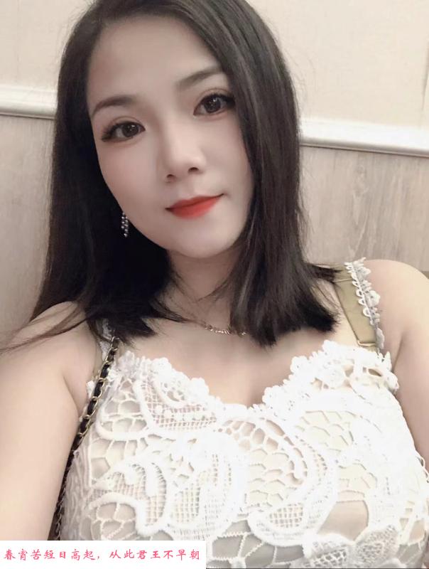 哈西再现大奶美女 第2张