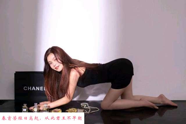 杨家湾地铁c口嫂子 第2张