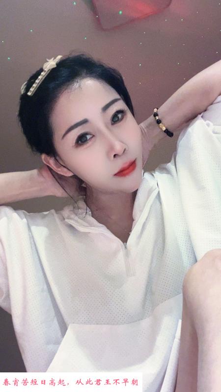 五塘广场服务型少妇 第2张