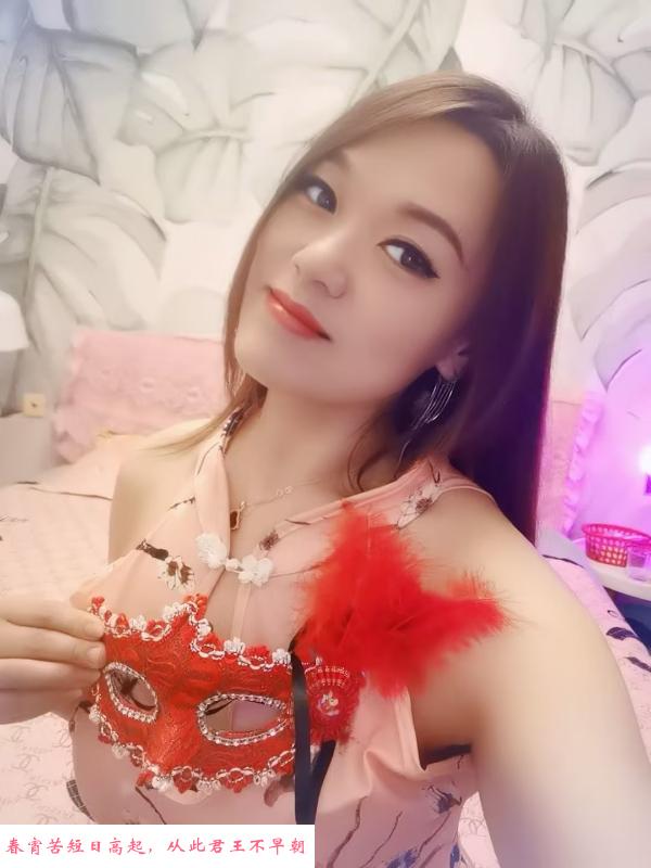 二刷天鹅湖妹子青青 第1张