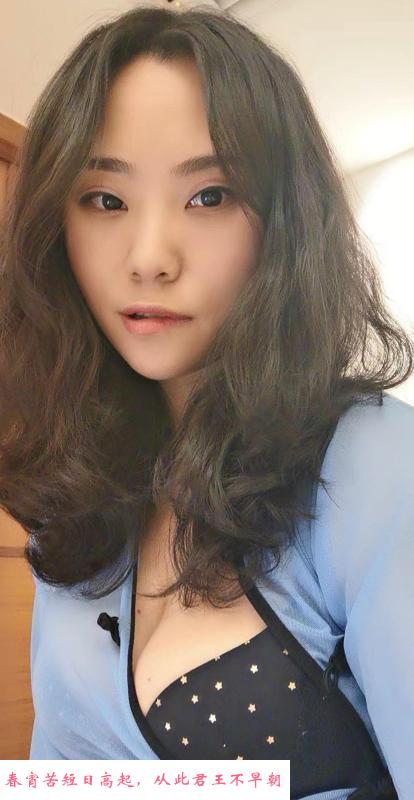 文艺小姐姐 第1张