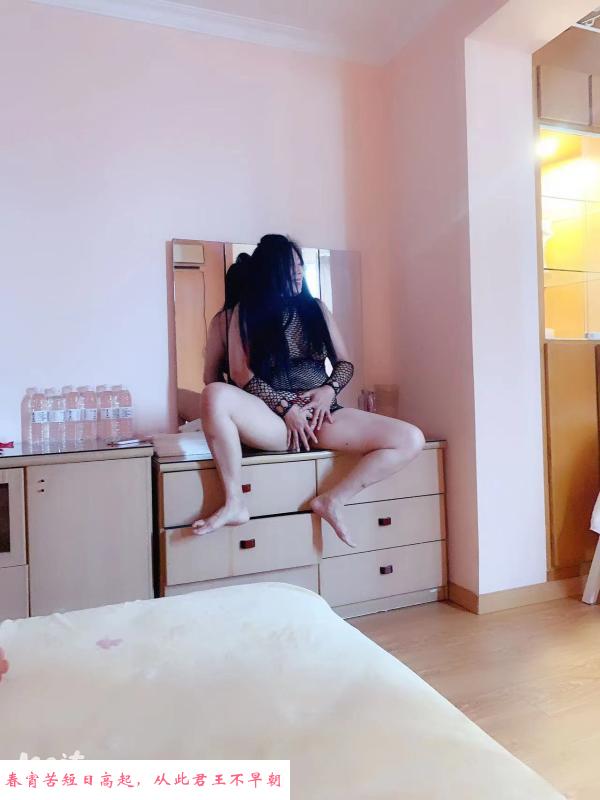 风骚三通熟女 第4张