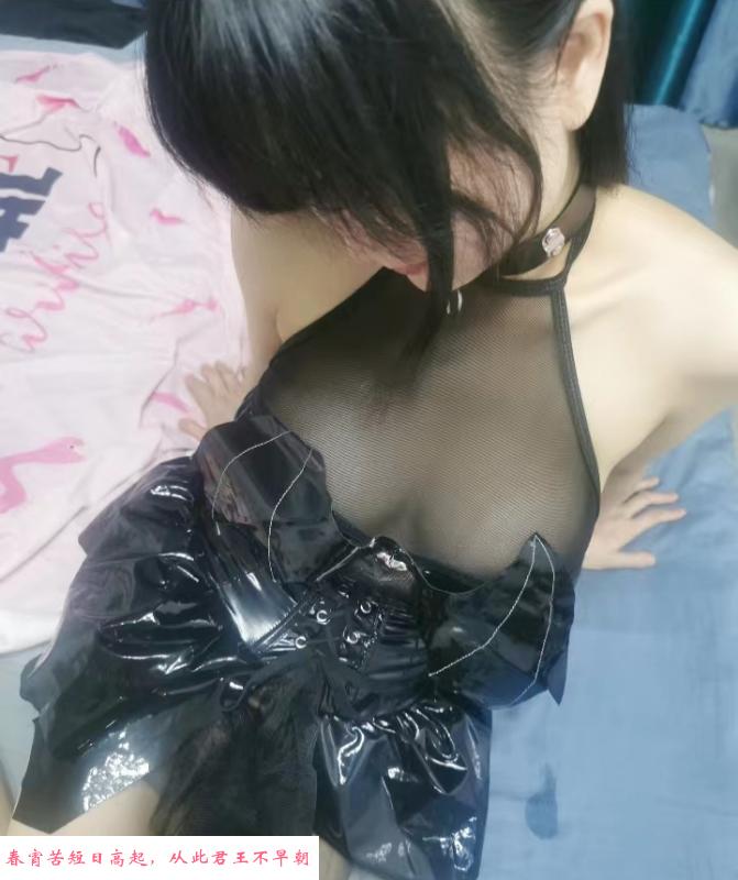 江宁童颜巨乳小雪 第4张
