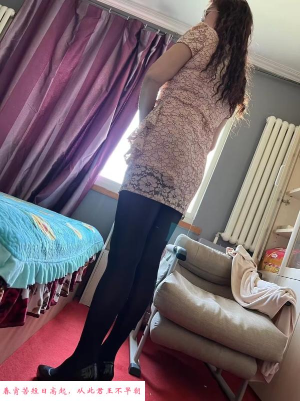 皮肤白净的性价比熟女 第3张
