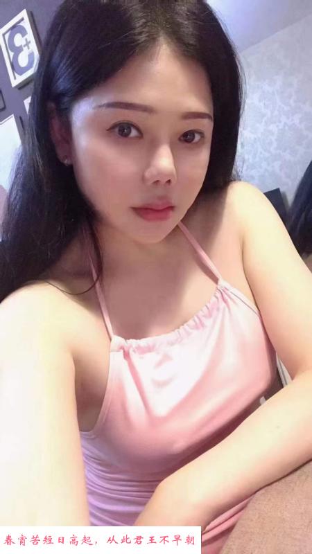 自带婚纱眼镜娘小倩 第3张